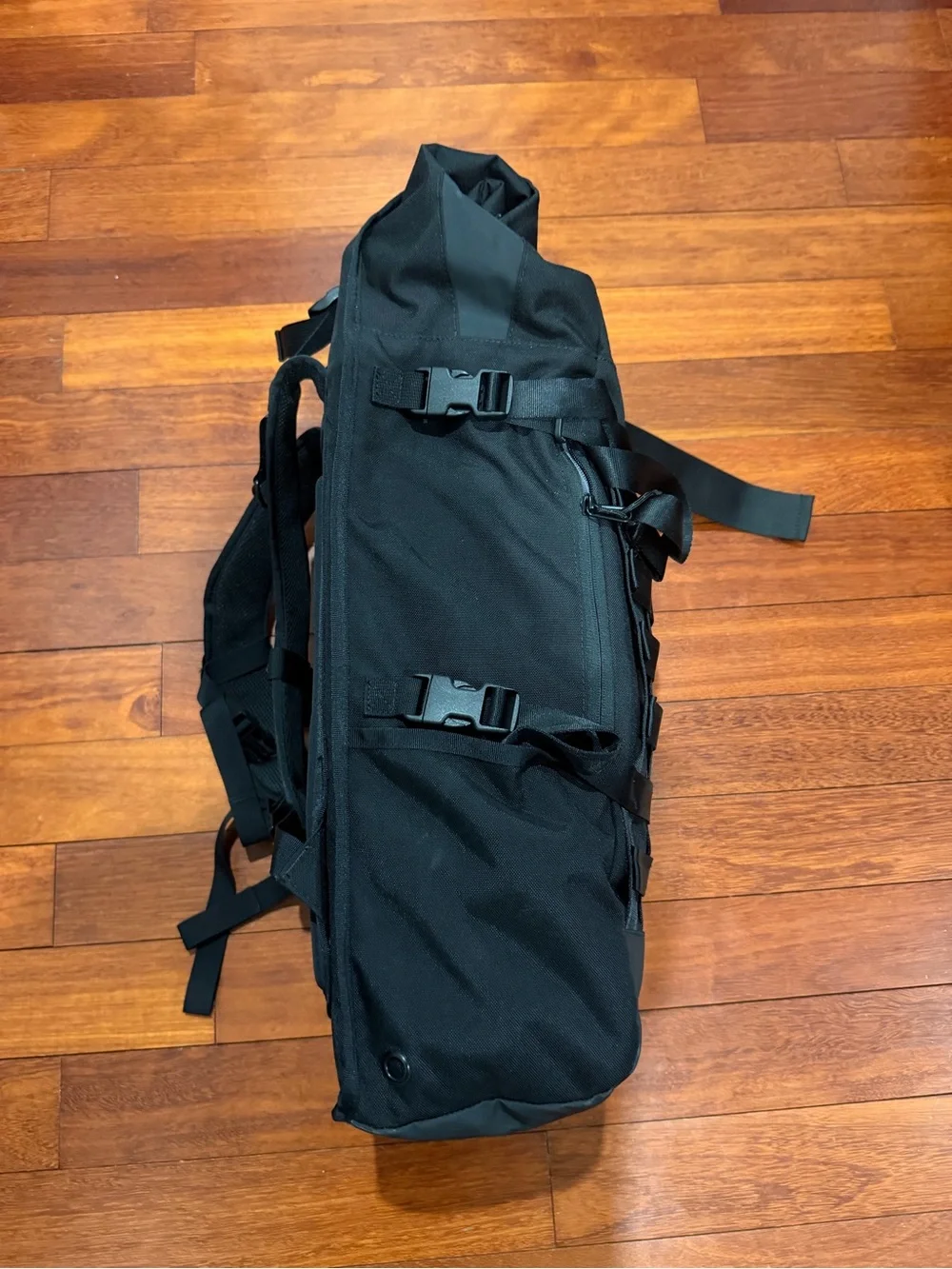 Chrome Industries Barrage 34L Backpack Black